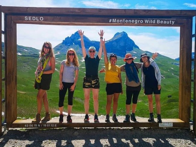People in large frame at Sedlo Pass Best Yoga Retreats in Montenegro