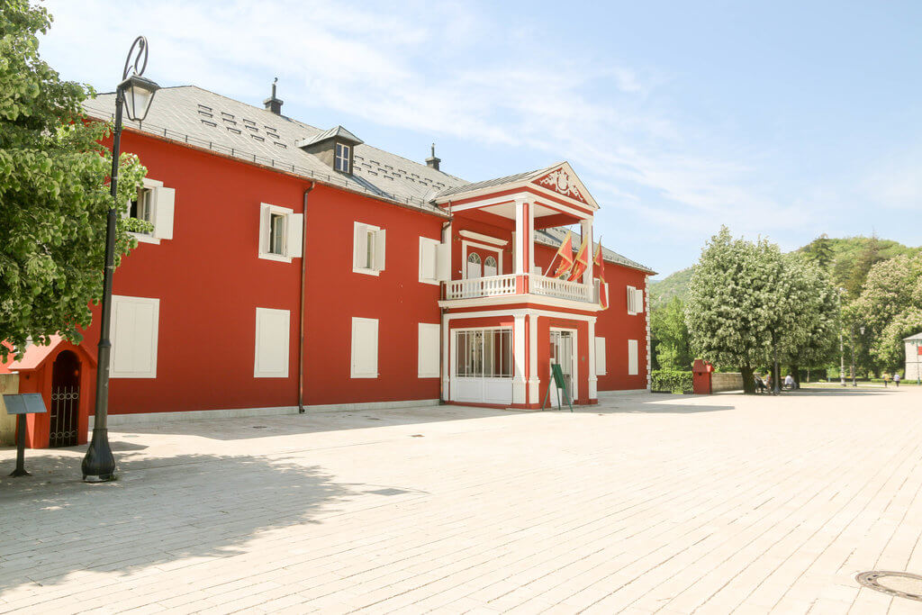 King Nikola's Court in Cetinje, Montenegro. Visitor's guide to the best of Cetinje and Montenegro.