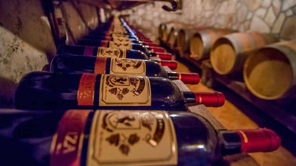 Cermeniza rows of wine Cermeniza rows of wine