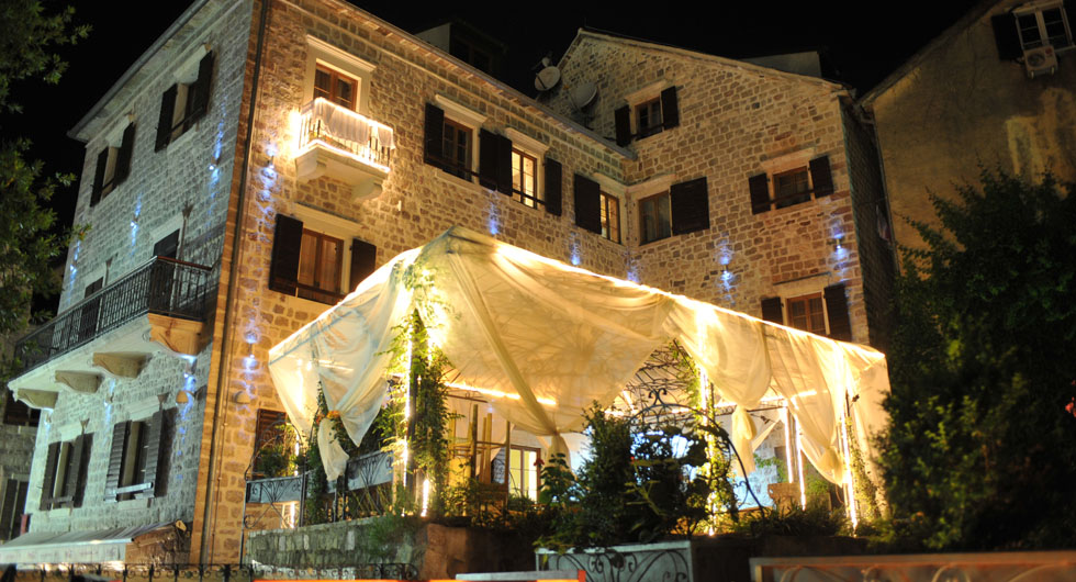 Visitor's Guide to St Tryphon Cathedral, Kotor, Montenegro