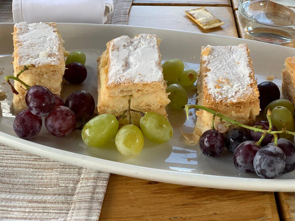 Kotor cream cake Kotor cream cake