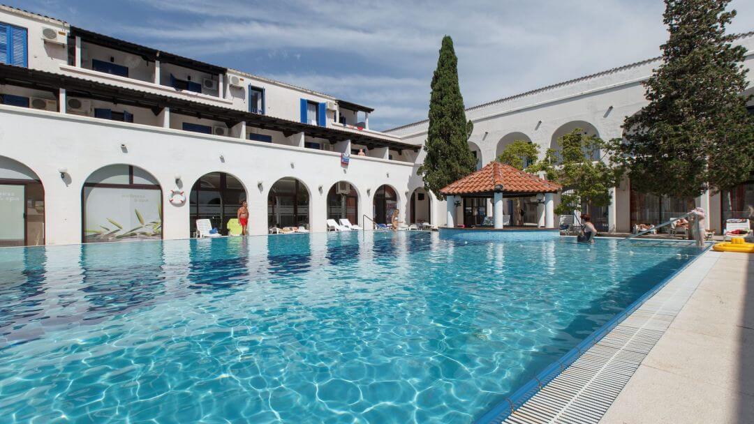 Hotel Aleksandar Discover the best destinations for your Montenegro beach holiday. Choose from buzzing resorts, quiet hamlets and under the radar beach hot spots.