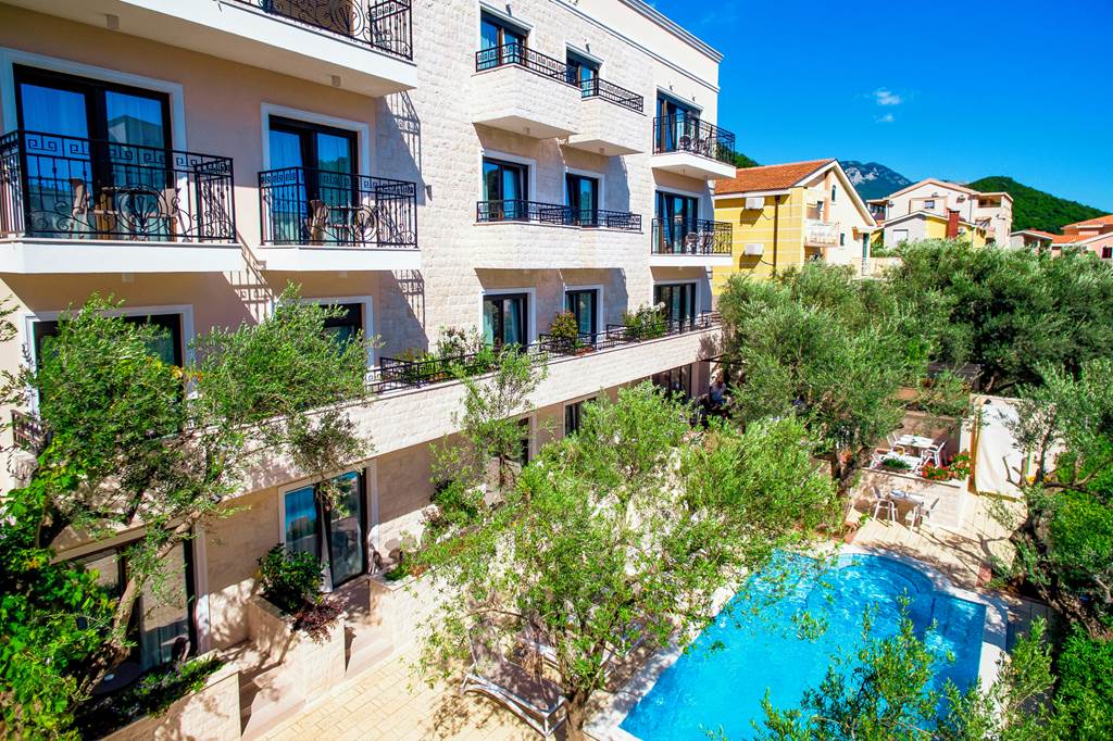 Hotel Harmony Discover the best destinations for your Montenegro beach holiday. Choose from buzzing resorts, quiet hamlets and under the radar beach hot spots.