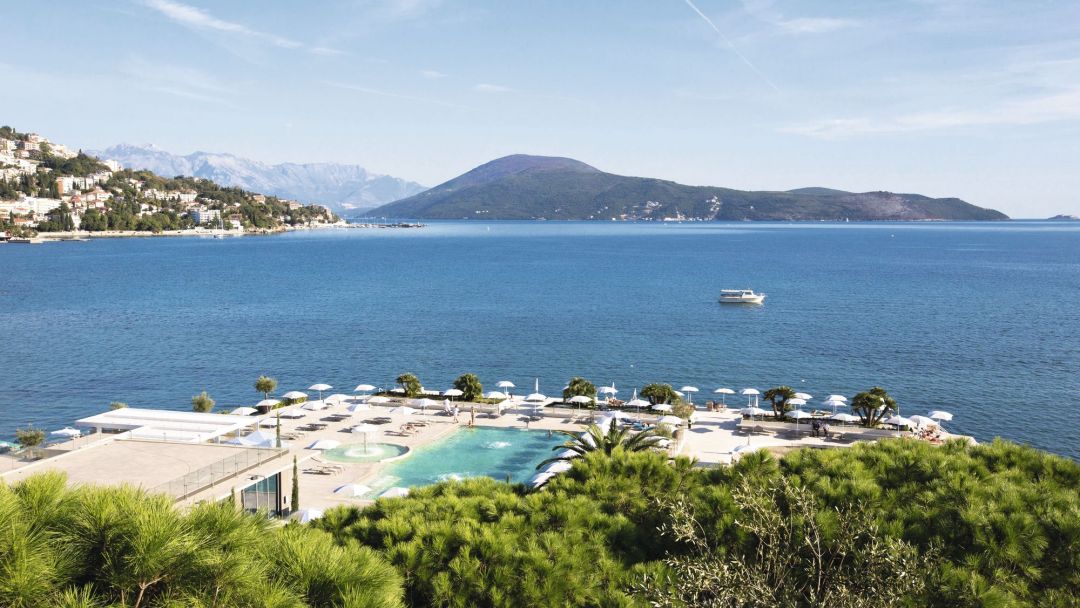 Discover the best destinations for your Montenegro beach holiday. Choose from buzzing resorts, quiet hamlets and under the radar beach hot spots.