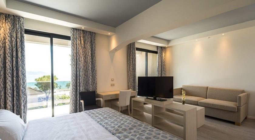 Palmon Bay Hotel room Palmon Bay Hotel room