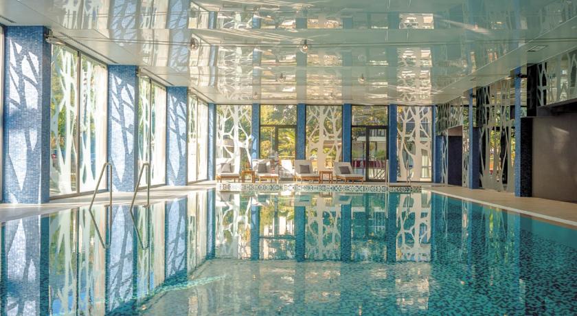 Palmon Bay Hotel Pool Palmon Bay Hotel Pool