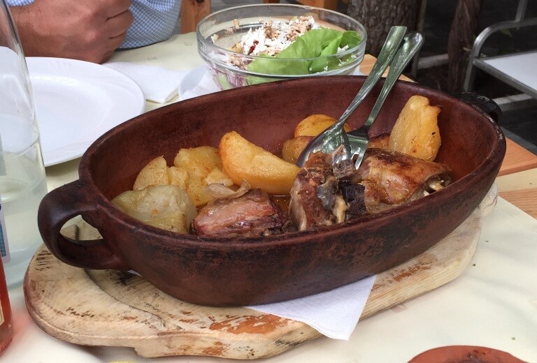 Ispod sača Ispod sača