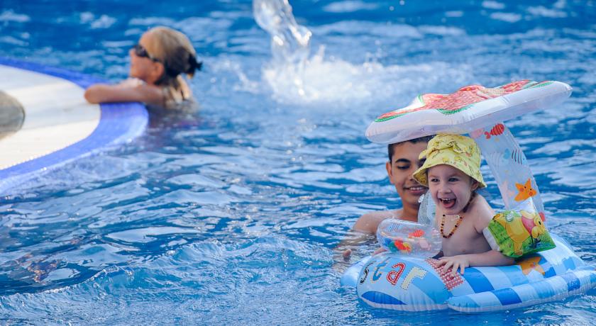 Vile Oliva, Petrovac Vile Oliva, Petrovac